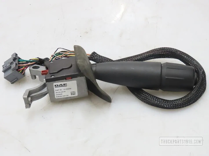 DAF 2122030 Stuurkolom schak. li. DAF - Panel de instrumentos pour Camion: photos 1 DAF 2122030 Stuurkolom schak. li. DAF - Panel de instrumentos pour Camion: photos 1