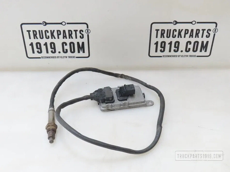 DAF 2139930 NOx sensor L=915mm na kat - Capteur pour Camion: photos 1 DAF 2139930 NOx sensor L=915mm na kat - Capteur pour Camion: photos 1