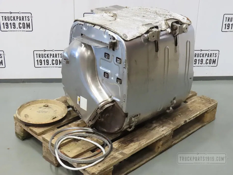 DAF 2300744 Katalysator DAF E6 Revisie - Catalyseur pour Camion: photos 1 DAF 2300744 Katalysator DAF E6 Revisie - Catalyseur pour Camion: photos 1