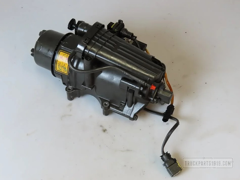 DAF Fuel System Brandstoffilterhuis DAF MX 11 - Système de carburant pour Véhicule utilitaire: photos 1 DAF Fuel System Brandstoffilterhuis DAF MX 11 - Système de carburant pour Véhicule utilitaire: photos 1