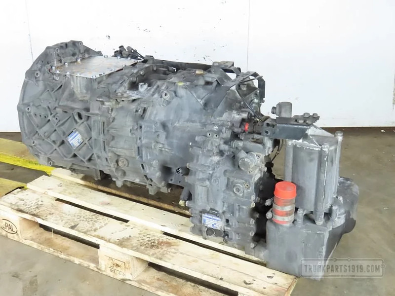 DAF Gearbox & Clutch Parts Versnellingsbak 12AS2131TD DAF - Boîte de vitesse pour Camion: photos 2 DAF Gearbox & Clutch Parts Versnellingsbak 12AS2131TD DAF - Boîte de vitesse pour Camion: photos 2