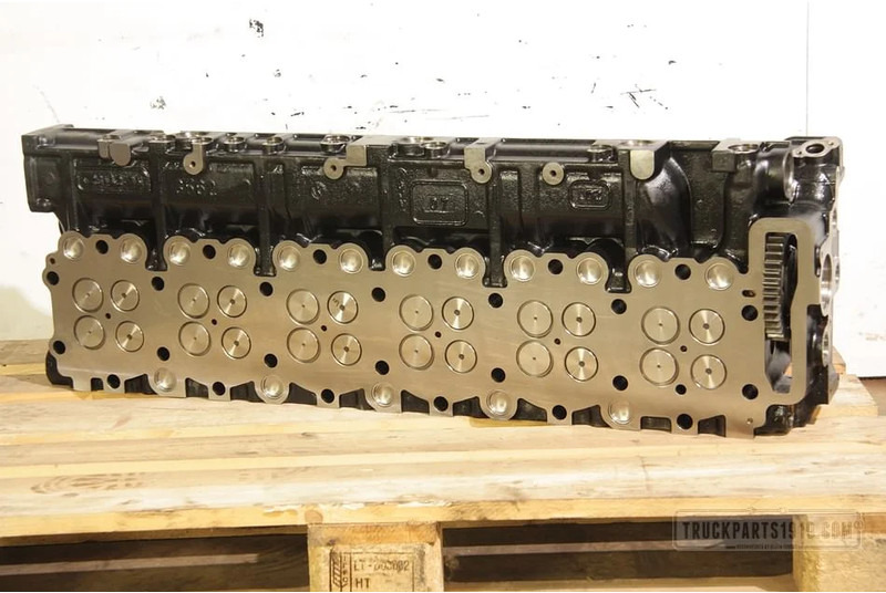 MAN Engines & Parts Revisie cilinderkop D2066 - Culasse pour Camion: photos 1 MAN Engines & Parts Revisie cilinderkop D2066 - Culasse pour Camion: photos 1