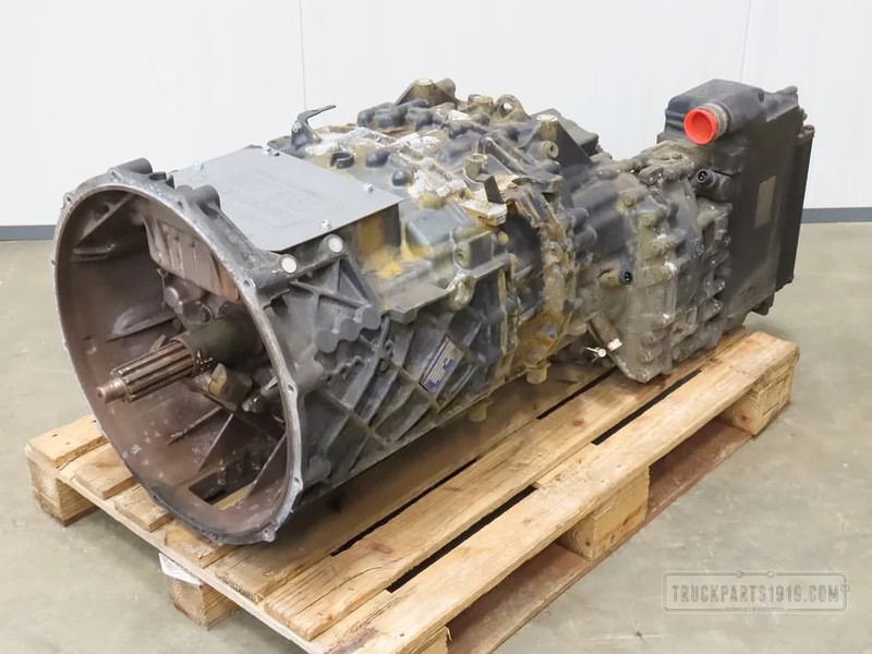 MAN Gearbox & Clutch Parts Versnellingsbak 12AS2131TD - Boîte de vitesse pour Camion: photos 1 MAN Gearbox & Clutch Parts Versnellingsbak 12AS2131TD - Boîte de vitesse pour Camion: photos 1