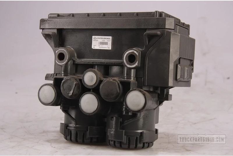 Mercedes-Benz Brake System Achteras EBS modulator MB MP4 - Valve de frein pour Camion: photos 1 Mercedes-Benz Brake System Achteras EBS modulator MB MP4 - Valve de frein pour Camion: photos 1
