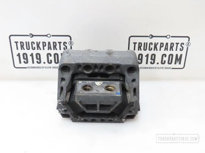 Mercedes-Benz Engines & Parts Motorsteun MB - Support de moteur pour Camion: photos 1 Mercedes-Benz Engines & Parts Motorsteun MB - Support de moteur pour Camion: photos 1