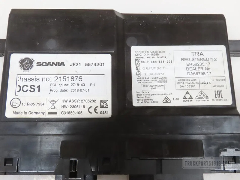 Scania 2718143 DCS1 regeleenheid Scania - Bloc de gestion pour Camion: photos 2 Scania 2718143 DCS1 regeleenheid Scania - Bloc de gestion pour Camion: photos 2