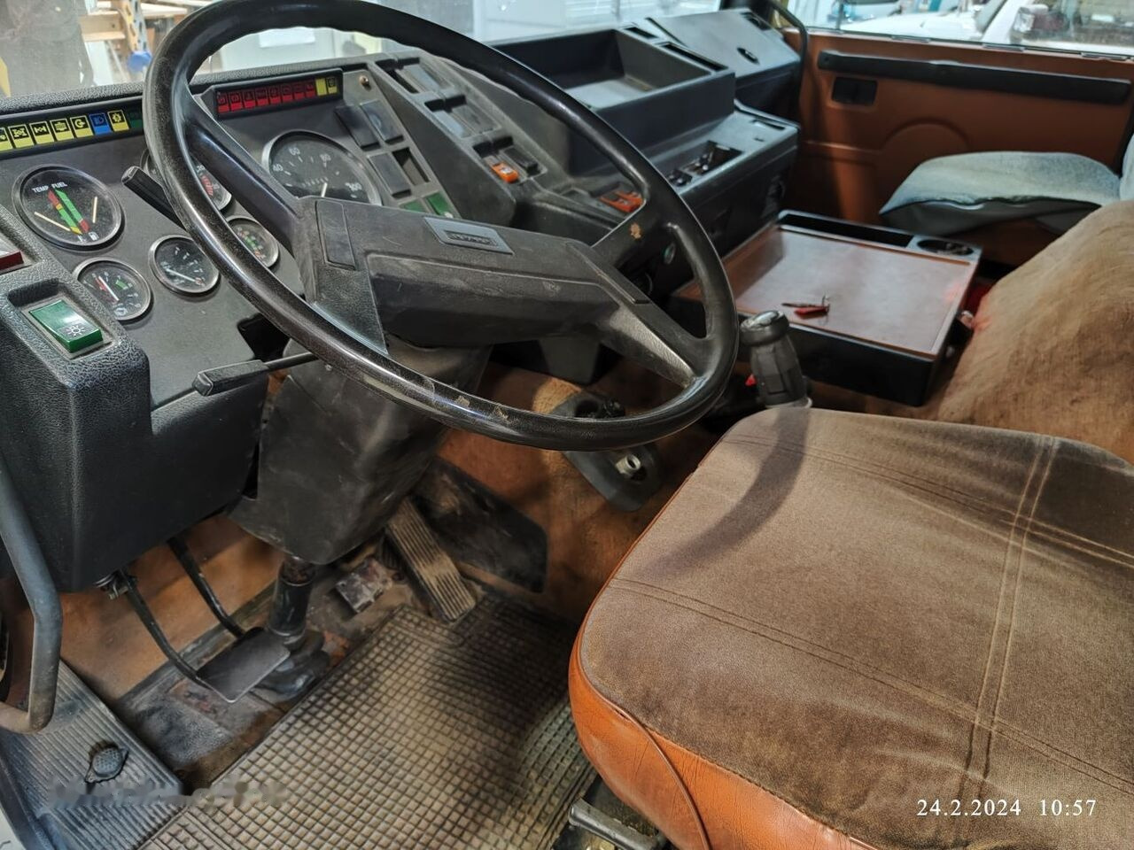 Lokomo A 353 NR - Grue mobile: photos 5 Lokomo A 353 NR - Grue mobile: photos 5