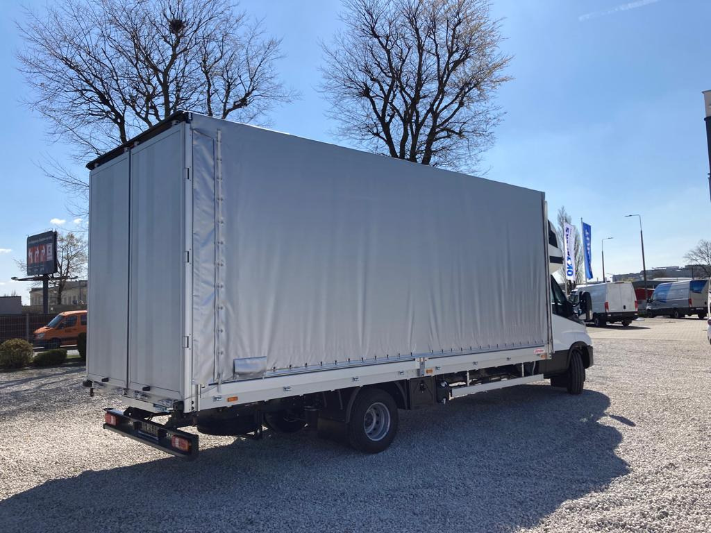 Iveco Daily 70 C18 Pritsche-Plane BÃR - Utilitaire rideaux coulissants (PLSC): photos 5 Iveco Daily 70 C18 Pritsche-Plane BÃR - Utilitaire rideaux coulissants (PLSC): photos 5