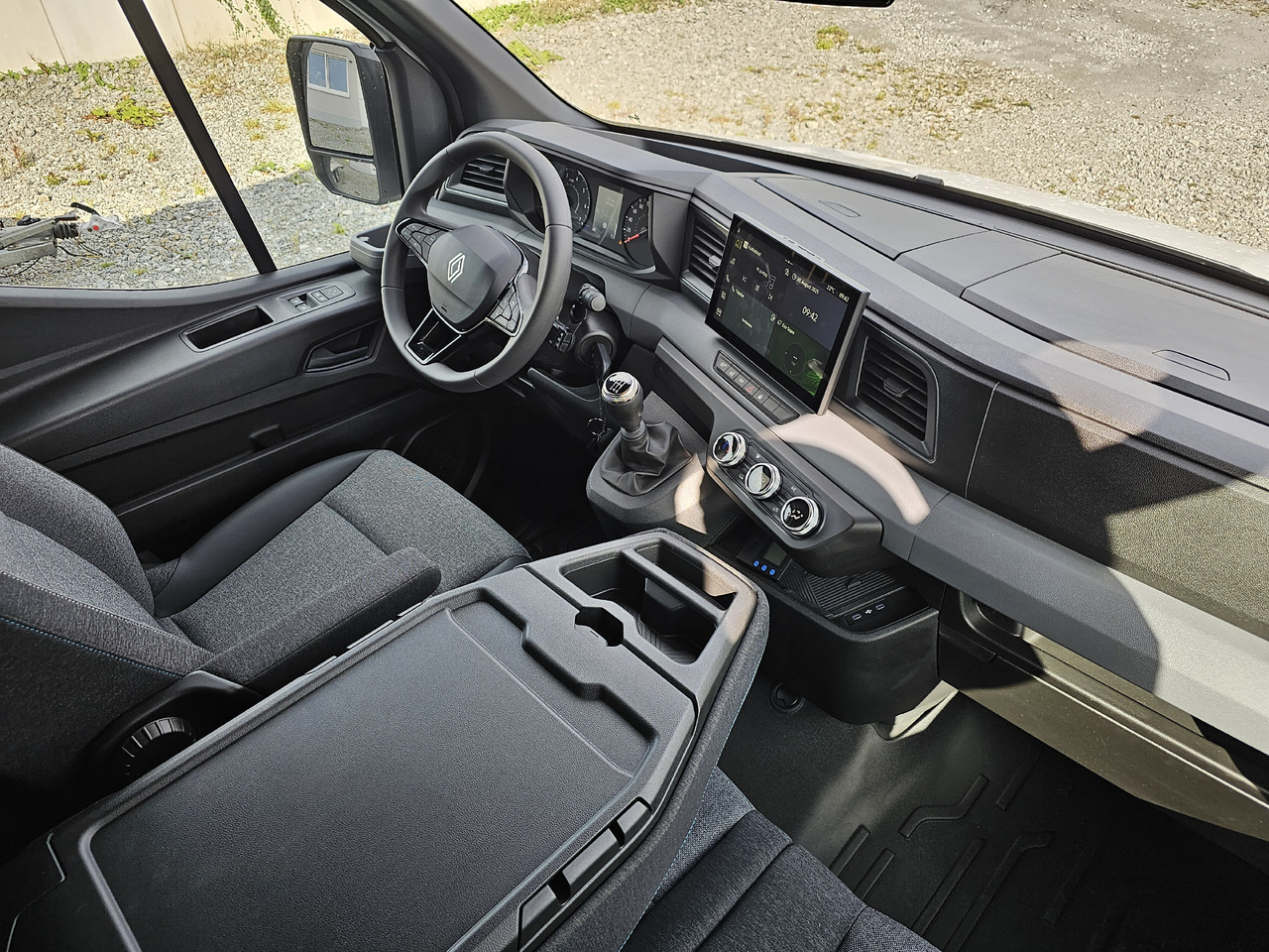 Renault Master 170 8 Pal Dachspoiler - Utilitaire rideaux coulissants (PLSC): photos 4 Renault Master 170 8 Pal Dachspoiler - Utilitaire rideaux coulissants (PLSC): photos 4