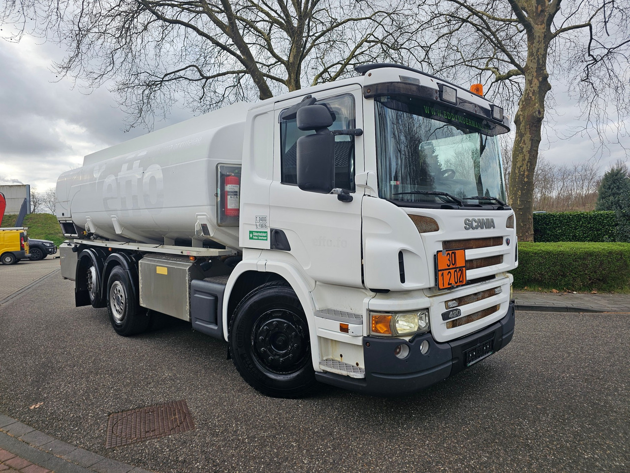 Scania P420 6x2*4 - Camion citerne: photos 1 Scania P420 6x2*4 - Camion citerne: photos 1
