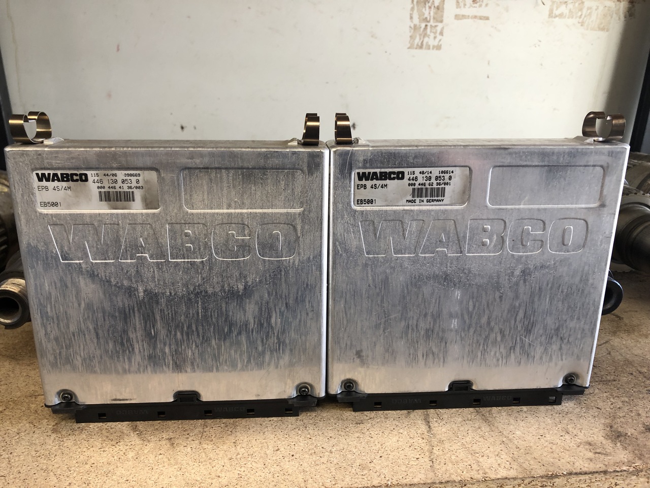 Bloc de gestion pour Camion CONTROL UNIT FOR MERCEDES ACTROS: photos 12