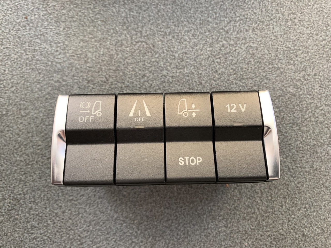 CONTROL UNITS ACTROS MP4 - Bloc de gestion pour Camion: photos 2 CONTROL UNITS ACTROS MP4 - Bloc de gestion pour Camion: photos 2