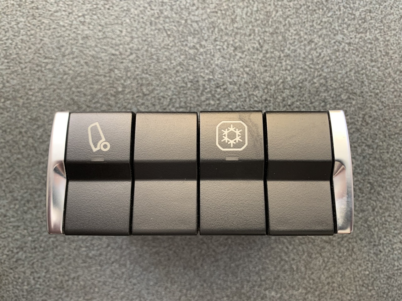 CONTROL UNITS ACTROS MP4 - Bloc de gestion pour Camion: photos 1 CONTROL UNITS ACTROS MP4 - Bloc de gestion pour Camion: photos 1