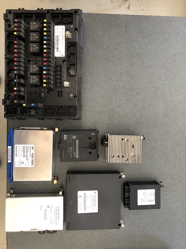 Bloc de gestion pour Camion DRIVE CONTROL CPC3 ELECTRONICS ACTROS MP4: photos 6