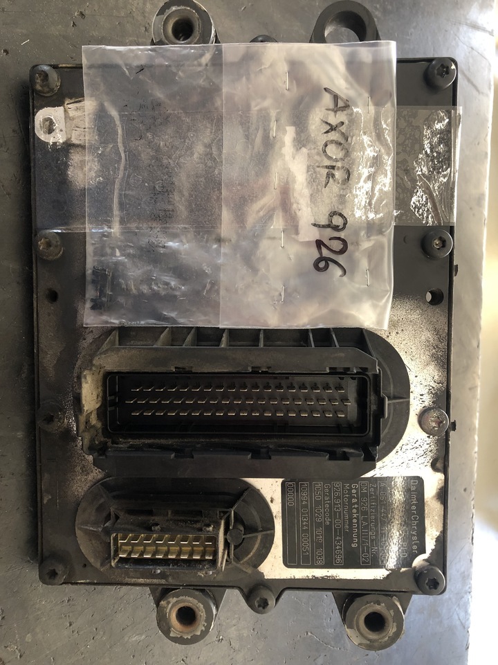 ENGINE CONTROL UNIT AXOR 330ps EURO 3 - Bloc de gestion pour Camion: photos 1 ENGINE CONTROL UNIT AXOR 330ps EURO 3 - Bloc de gestion pour Camion: photos 1