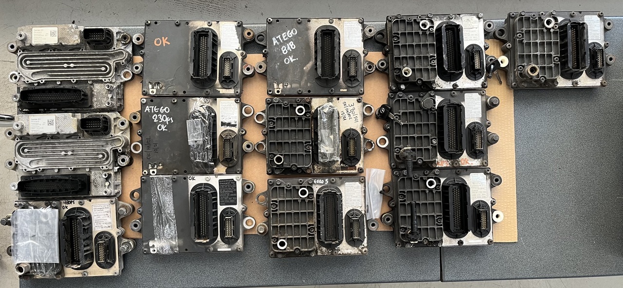 ENGINE CONTROL UNITS(PLD-MCM) FOR MERCEDES ACTROS,ATEGO EURO 2-6 - Système électrique pour Camion: photos 1 ENGINE CONTROL UNITS(PLD-MCM) FOR MERCEDES ACTROS,ATEGO EURO 2-6 - Système électrique pour Camion: photos 1