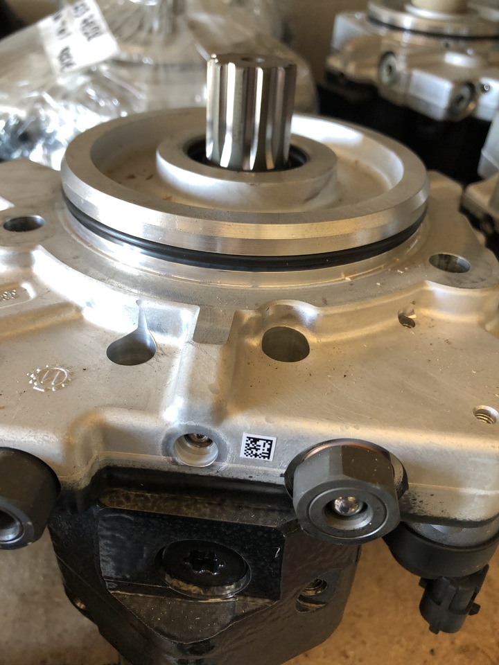 HIGH PRESSURE FUEL PUMP MAN TGX,TGS - Pompe à carburant pour Camion: photos 3 HIGH PRESSURE FUEL PUMP MAN TGX,TGS - Pompe à carburant pour Camion: photos 3