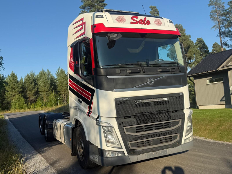 Volvo FH460 Globe 2016 - Châssis cabine: photos 4 Volvo FH460 Globe 2016 - Châssis cabine: photos 4