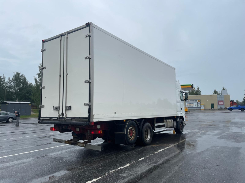 Volvo FH500 Globe XL - Camion fourgon: photos 3 Volvo FH500 Globe XL - Camion fourgon: photos 3