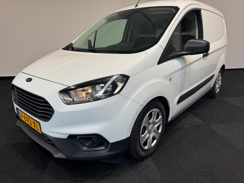 Ford Transit Courier 15 TDCI - Fourgonnette: photos 2 Ford Transit Courier 15 TDCI - Fourgonnette: photos 2