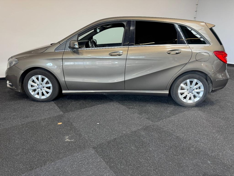 Mercedes-Benz B-Klasse 180 automaat Leer B 180 Ambition 5 Automaat wit Leer - Voiture: photos 3 Mercedes-Benz B-Klasse 180 automaat Leer B 180 Ambition 5 Automaat wit Leer - Voiture: photos 3