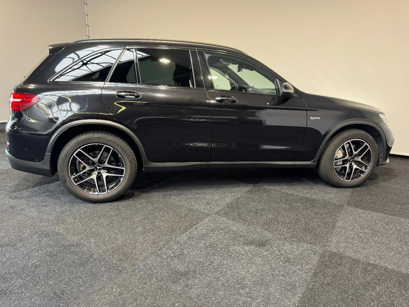 Mercedes-Benz GLC AMG 43 4 Matic Full specs Luchtvering 360 Graden camera Head up display leer - Voiture: photos 5 Mercedes-Benz GLC AMG 43 4 Matic Full specs Luchtvering 360 Graden camera Head up display leer - Voiture: photos 5
