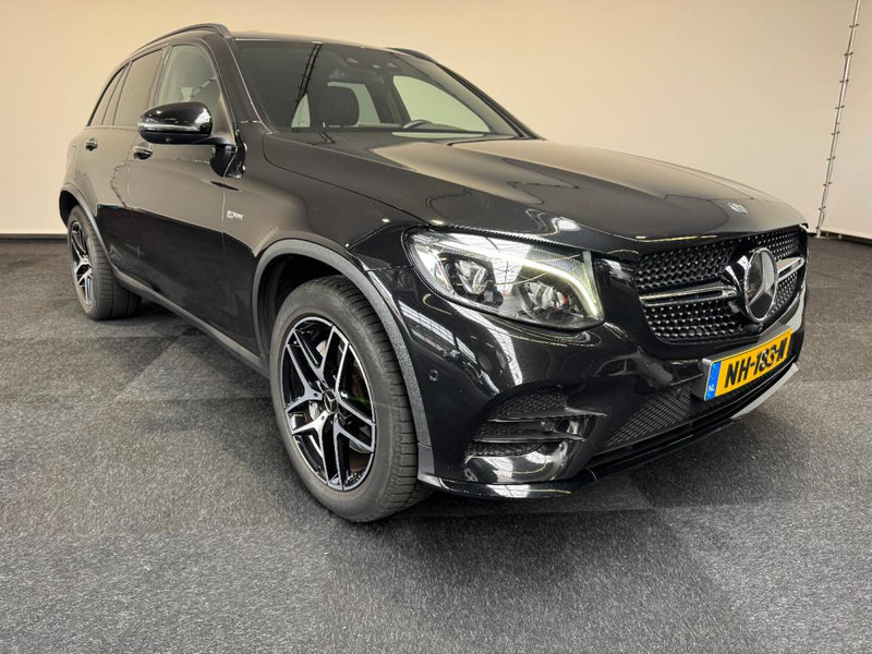 Mercedes-Benz GLC AMG 43 4 Matic Full specs Luchtvering 360 Graden camera Head up display leer - Voiture: photos 1 Mercedes-Benz GLC AMG 43 4 Matic Full specs Luchtvering 360 Graden camera Head up display leer - Voiture: photos 1