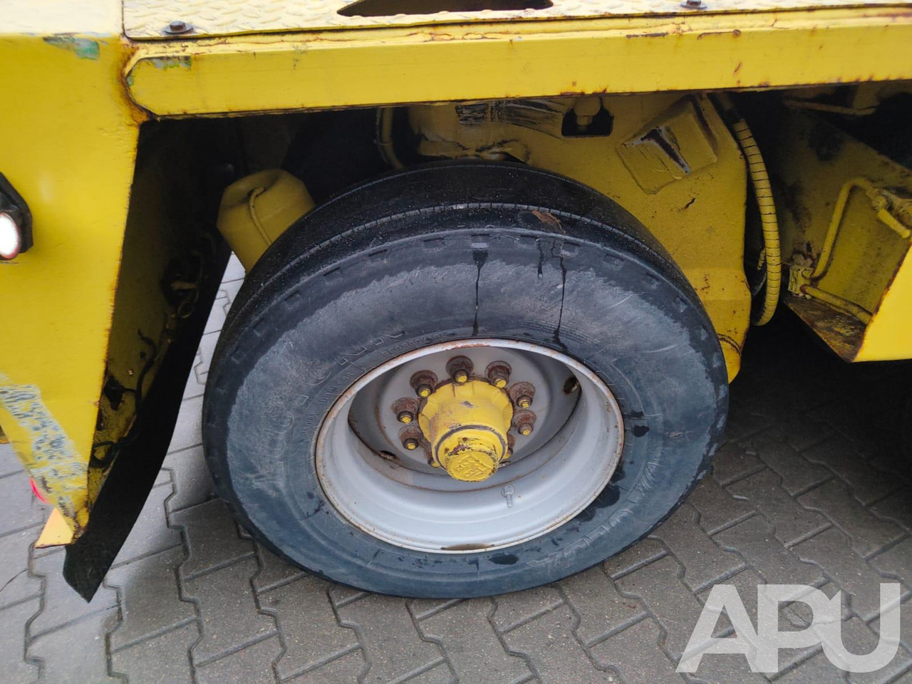 Semi-remorque surbaissé Goldhofer STZ-VH3: photos 8