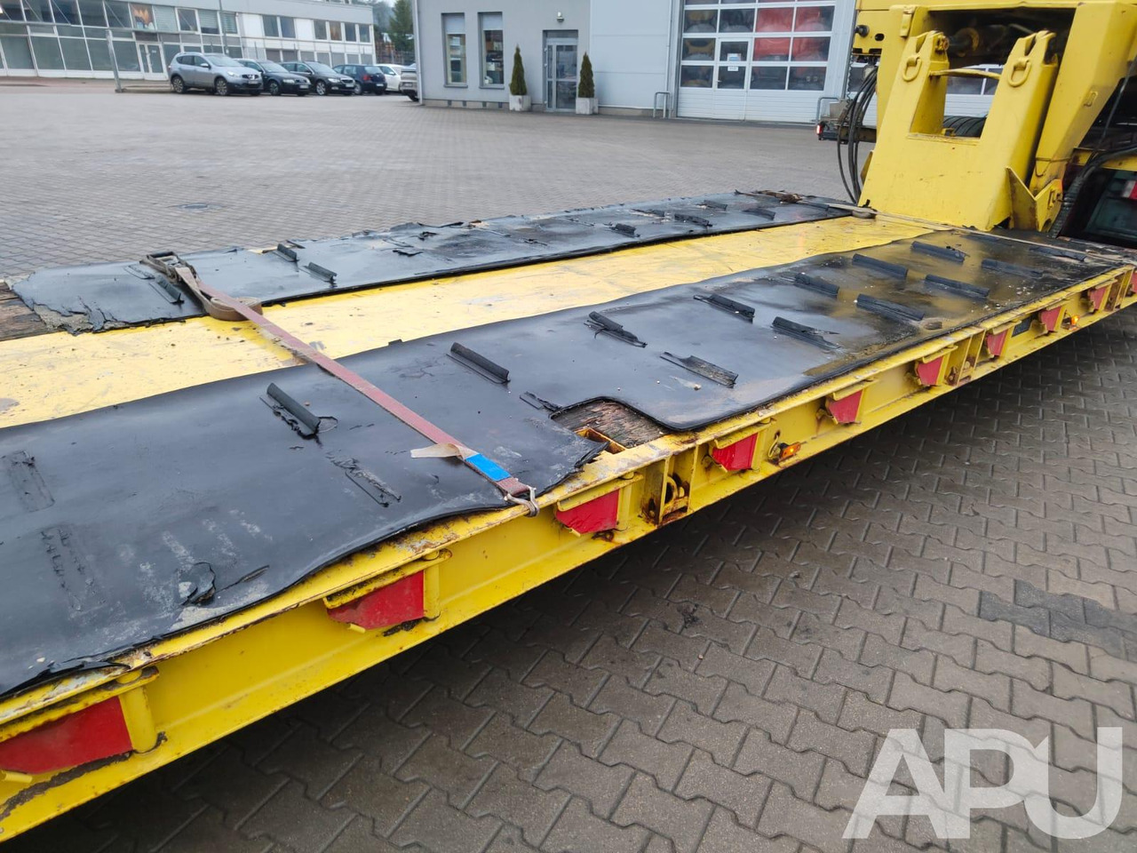 Semi-remorque surbaissé Goldhofer STZ-VH3: photos 12