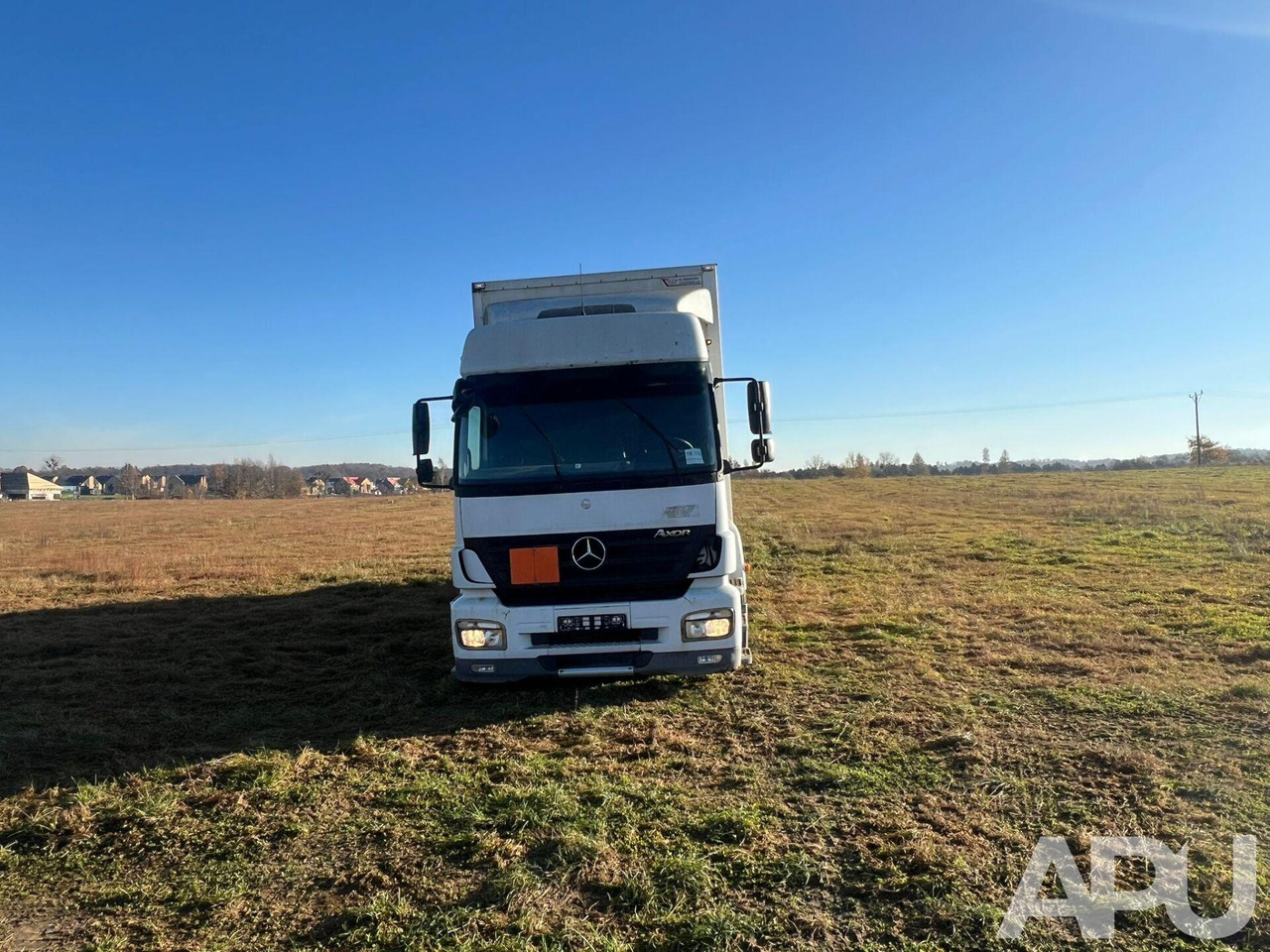 Mercedes-Benz Axor 1829 - Camion fourgon: photos 2 Mercedes-Benz Axor 1829 - Camion fourgon: photos 2
