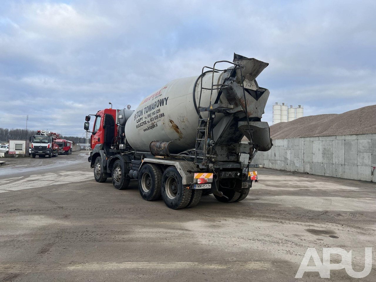 RENAULT KERAX + KIPPER - Camion malaxeur: photos 3 RENAULT KERAX + KIPPER - Camion malaxeur: photos 3