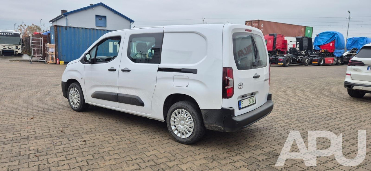 TOYOTA Proace City MC24 - Utilitaire double cabine: photos 4 TOYOTA Proace City MC24 - Utilitaire double cabine: photos 4