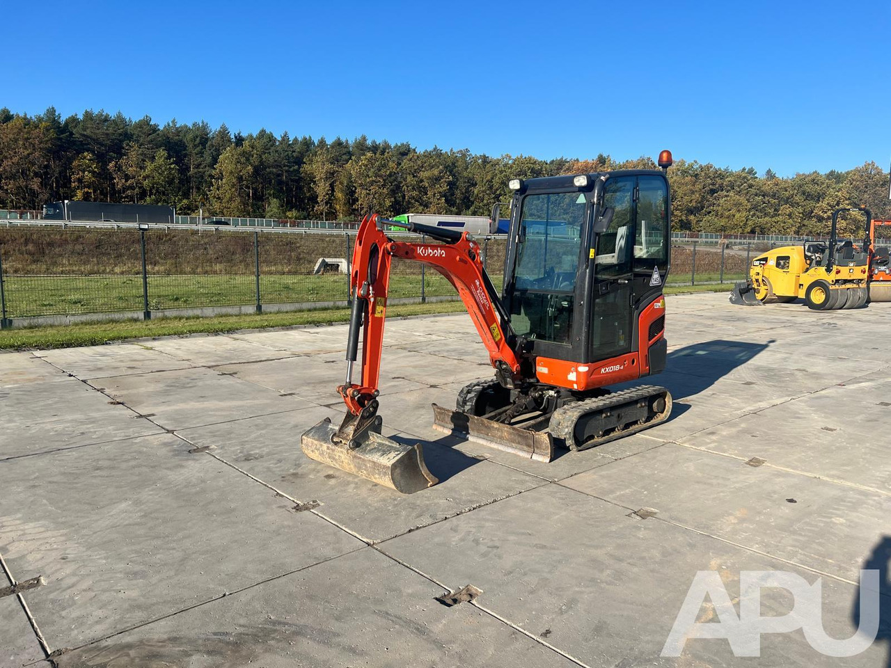 Mini koparka KUBOTA KX018-4 - Mini pelle: photos 1 Mini koparka KUBOTA KX018-4 - Mini pelle: photos 1