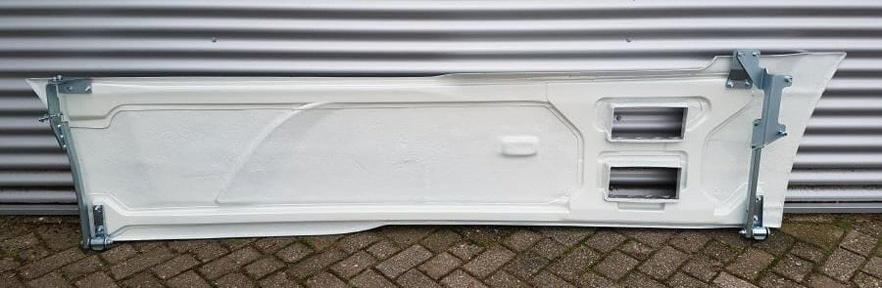 000039A DAF XF 106 / CF euro 6 WB3800 (zijskirts) Alleen Primer - Pare-chocs pour Camion: photos 3 000039A DAF XF 106 / CF euro 6 WB3800 (zijskirts) Alleen Primer - Pare-chocs pour Camion: photos 3