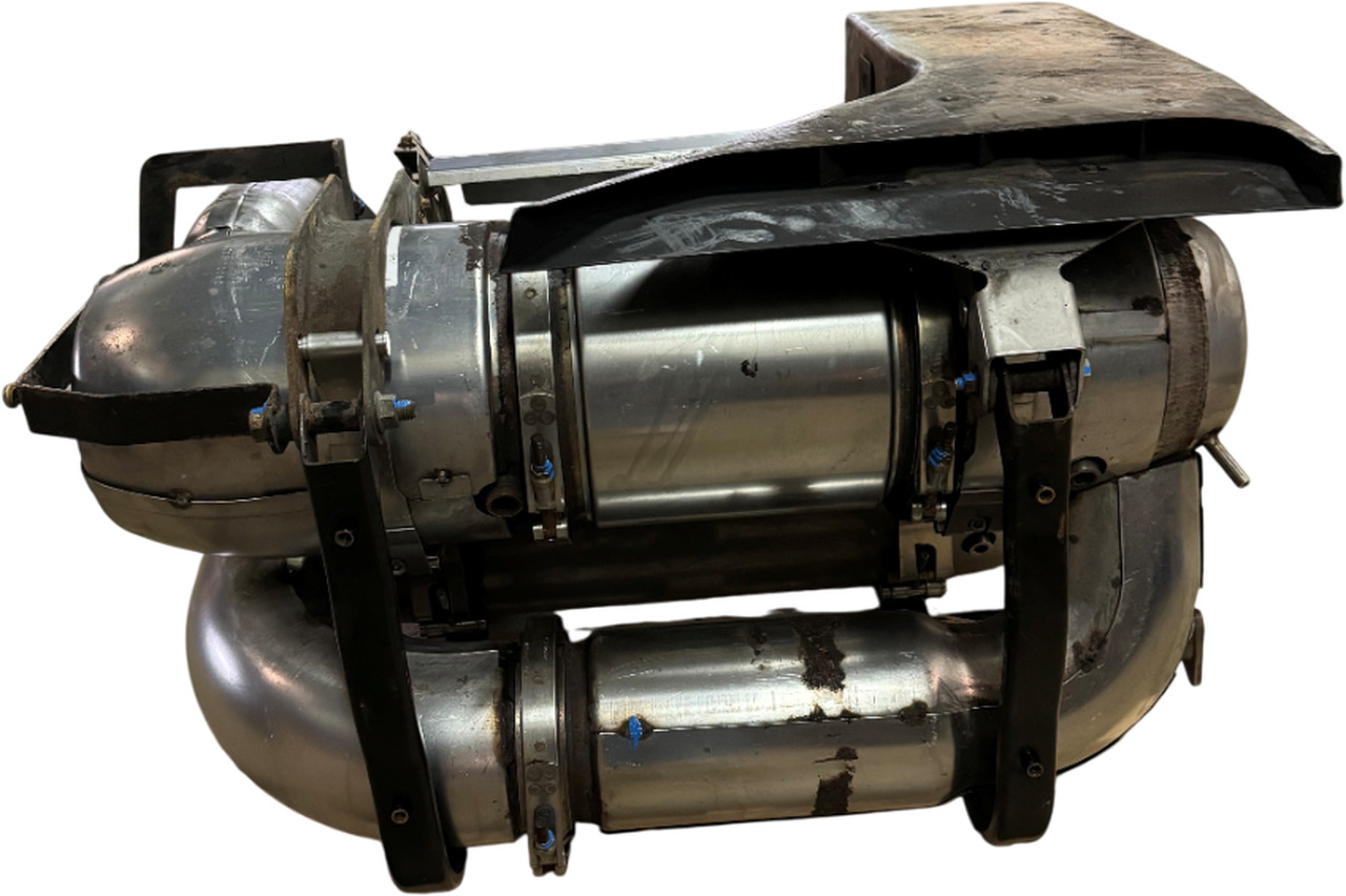 DAF LF EURO 6 KATALYSATOR COMPLEET GEREVISEERD + STATIEGELD 1714742REC - Catalyseur pour Camion: photos 1 DAF LF EURO 6 KATALYSATOR COMPLEET GEREVISEERD + STATIEGELD 1714742REC - Catalyseur pour Camion: photos 1