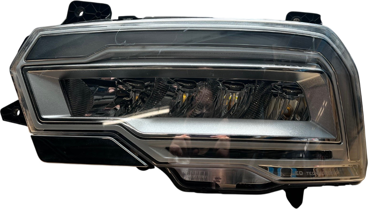 DAF XD XF XG LED KOPLAMP LH | GEBRUIKT | 2188930U - Feu avant pour Camion: photos 1 DAF XD XF XG LED KOPLAMP LH | GEBRUIKT | 2188930U - Feu avant pour Camion: photos 1