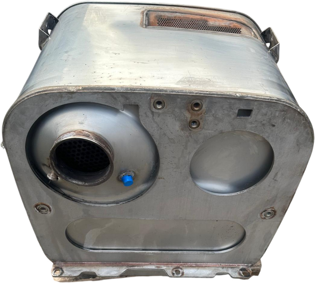 KATALYSATOR MAN TGX E6 VOOR FACELIFT GEREVISEERD + BORG | 81151036247 - Catalyseur pour Camion: photos 1 KATALYSATOR MAN TGX E6 VOOR FACELIFT GEREVISEERD + BORG | 81151036247 - Catalyseur pour Camion: photos 1