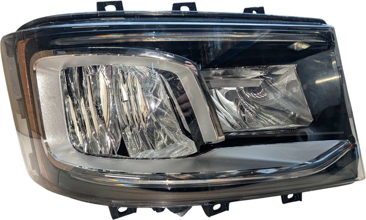 SCANIA NGS LED KOPLAMP RECHTS NEW HELLA 2674391H - Feu avant pour Camion: photos 1 SCANIA NGS LED KOPLAMP RECHTS NEW HELLA 2674391H - Feu avant pour Camion: photos 1