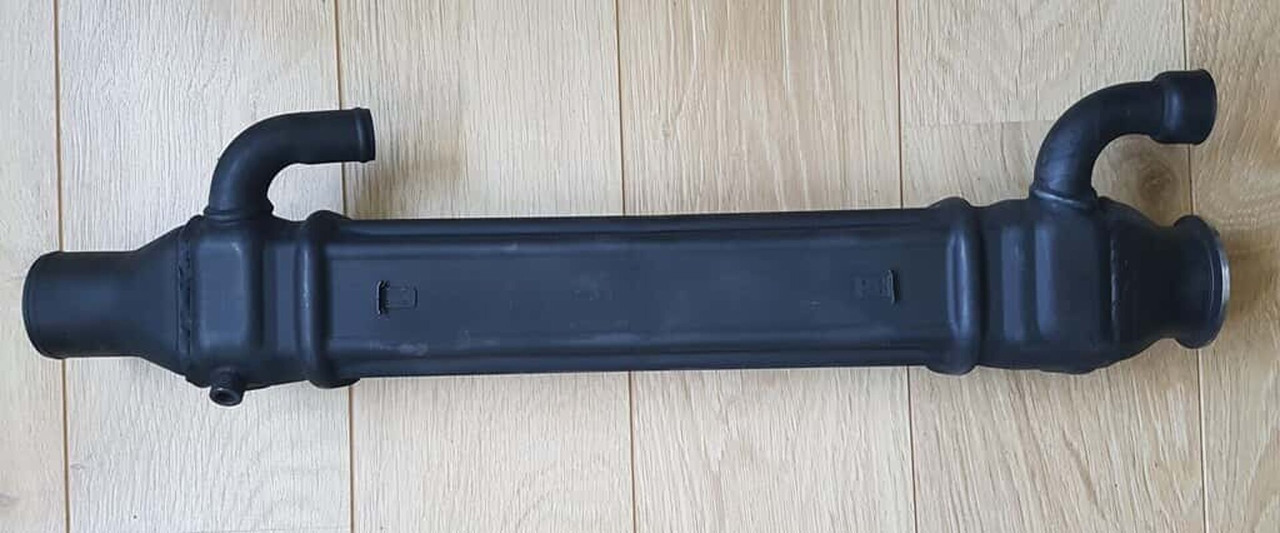 Scania euro 6 EGR RECIRCULATOR  2074600R + €300 STATIEGELD - Refroidisseur EGR pour Camion: photos 1 Scania euro 6 EGR RECIRCULATOR  2074600R + €300 STATIEGELD - Refroidisseur EGR pour Camion: photos 1