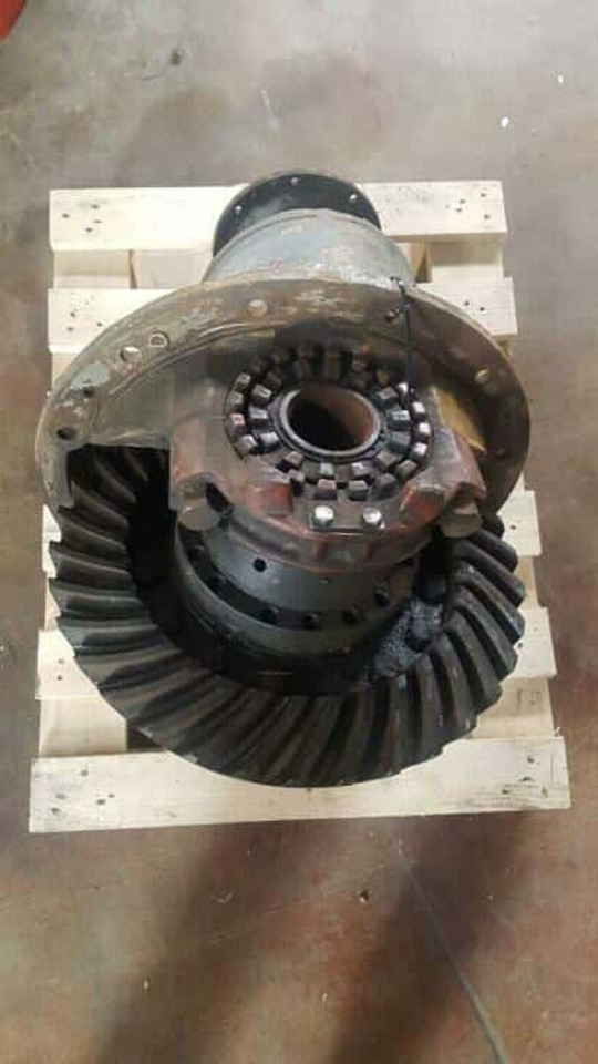 VOLVO DIFFERENTIEEL EV85B RATIO 4.25 1520219 - Différentiel pour Camion: photos 1 VOLVO DIFFERENTIEEL EV85B RATIO 4.25 1520219 - Différentiel pour Camion: photos 1