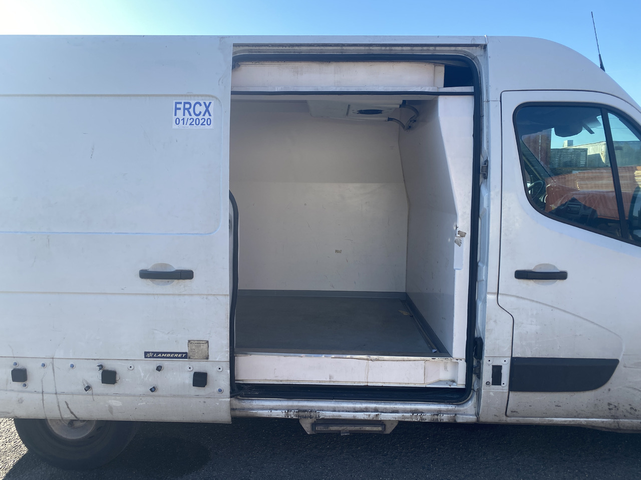 RENAULT MASTER - Utilitaire frigorifique: photos 4 RENAULT MASTER - Utilitaire frigorifique: photos 4