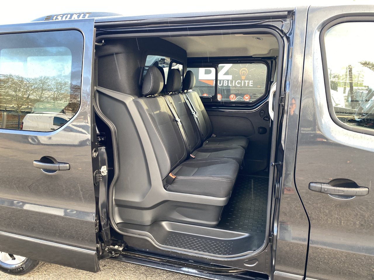 Renault Trafic trafic - Utilitaire frigorifique, Utilitaire double cabine: photos 4 Renault Trafic trafic - Utilitaire frigorifique, Utilitaire double cabine: photos 4