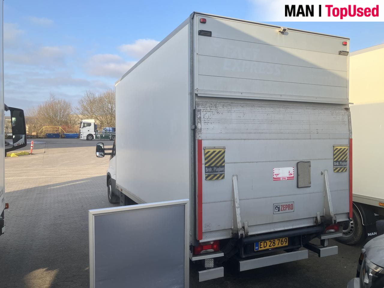 IVECO 35S16 - Fourgon grand volume: photos 4 IVECO 35S16 - Fourgon grand volume: photos 4