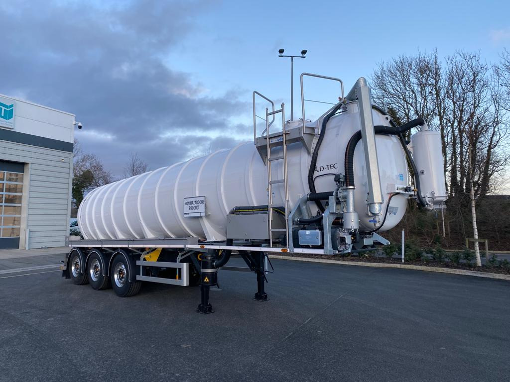 Semi-remorque citerne NEW D-TEC SV2006 VACUUM TANK: photos 8 Semi-remorque citerne NEW D-TEC SV2006 VACUUM TANK: photos 8