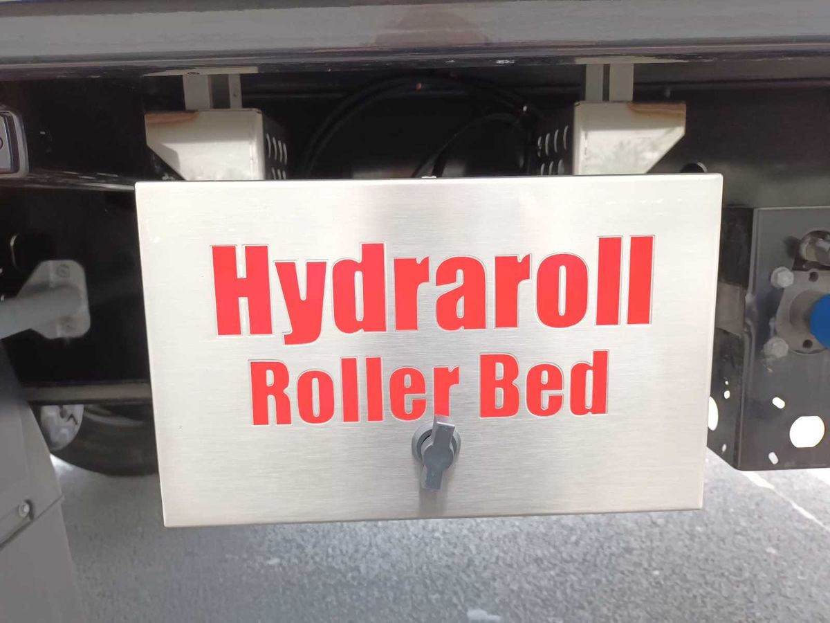 NEW Krone Dry liner with Rollerbed floor Airfreight for sale - Semi-remorque fourgon: photos 5 NEW Krone Dry liner with Rollerbed floor Airfreight for sale - Semi-remorque fourgon: photos 5