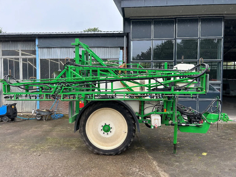 CHD veldspuit U1827 - Pulvérisateur traîné: photos 2 CHD veldspuit U1827 - Pulvérisateur traîné: photos 2