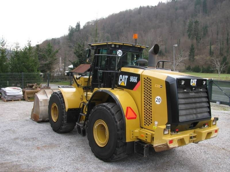 CAT 966K Top stanje - Chargeuse sur pneus: photos 3 CAT 966K Top stanje - Chargeuse sur pneus: photos 3