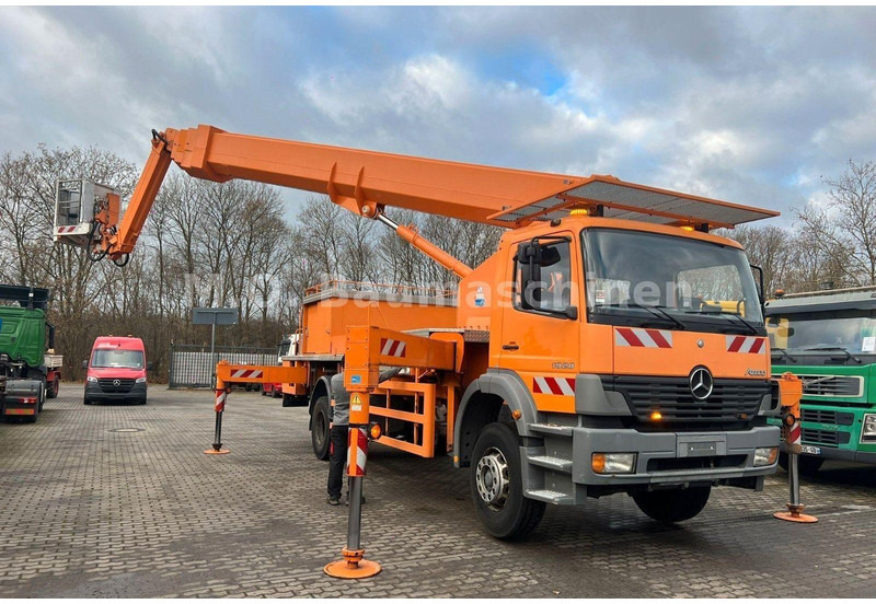 Mercedes-Benz Atego 1928 Ruthmann T 435 45 m - Camion, Camion grue: photos 3 Mercedes-Benz Atego 1928 Ruthmann T 435 45 m - Camion, Camion grue: photos 3