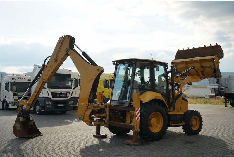 Caterpillar 432F - Tractopelle: photos 4 Caterpillar 432F - Tractopelle: photos 4
