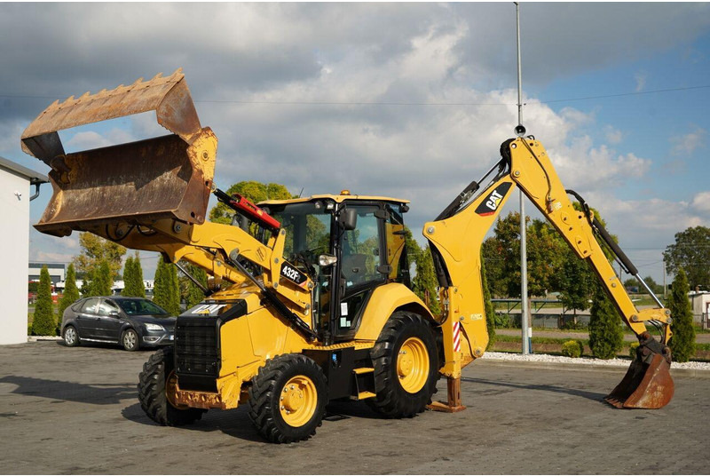 Caterpillar 432F - Tractopelle: photos 1 Caterpillar 432F - Tractopelle: photos 1